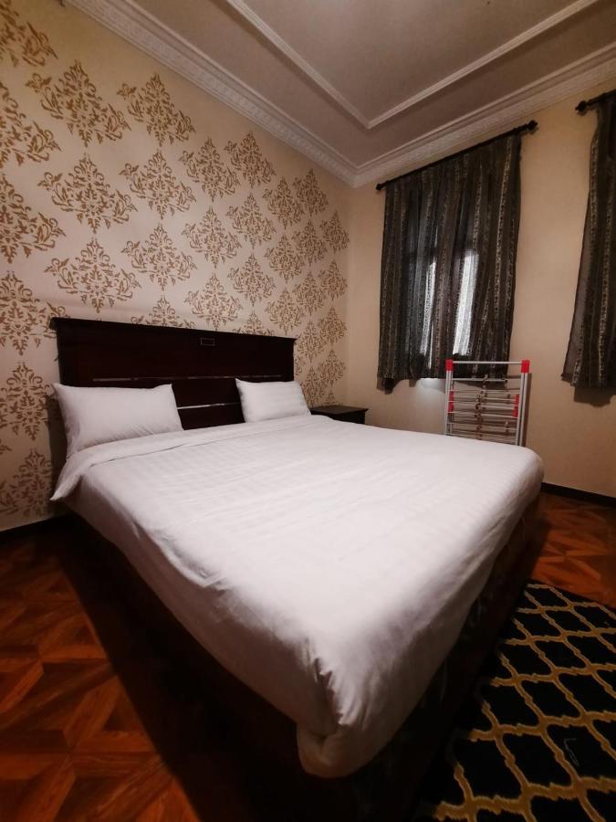شقق العنوان للوحدات المخدومة Alanwaan Apartments For Serviced Units 达曼 外观 照片