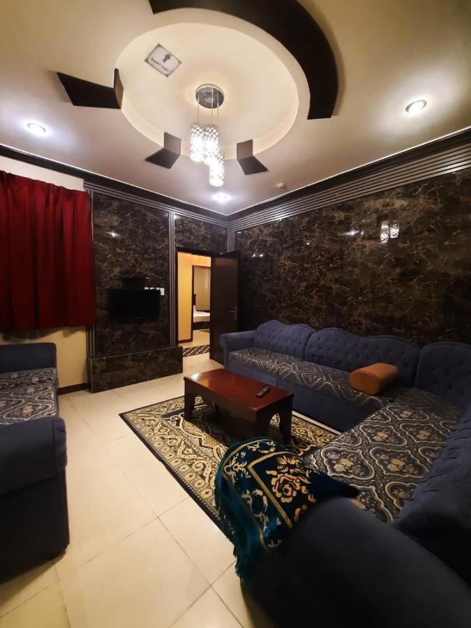 شقق العنوان للوحدات المخدومة Alanwaan Apartments For Serviced Units 达曼 外观 照片
