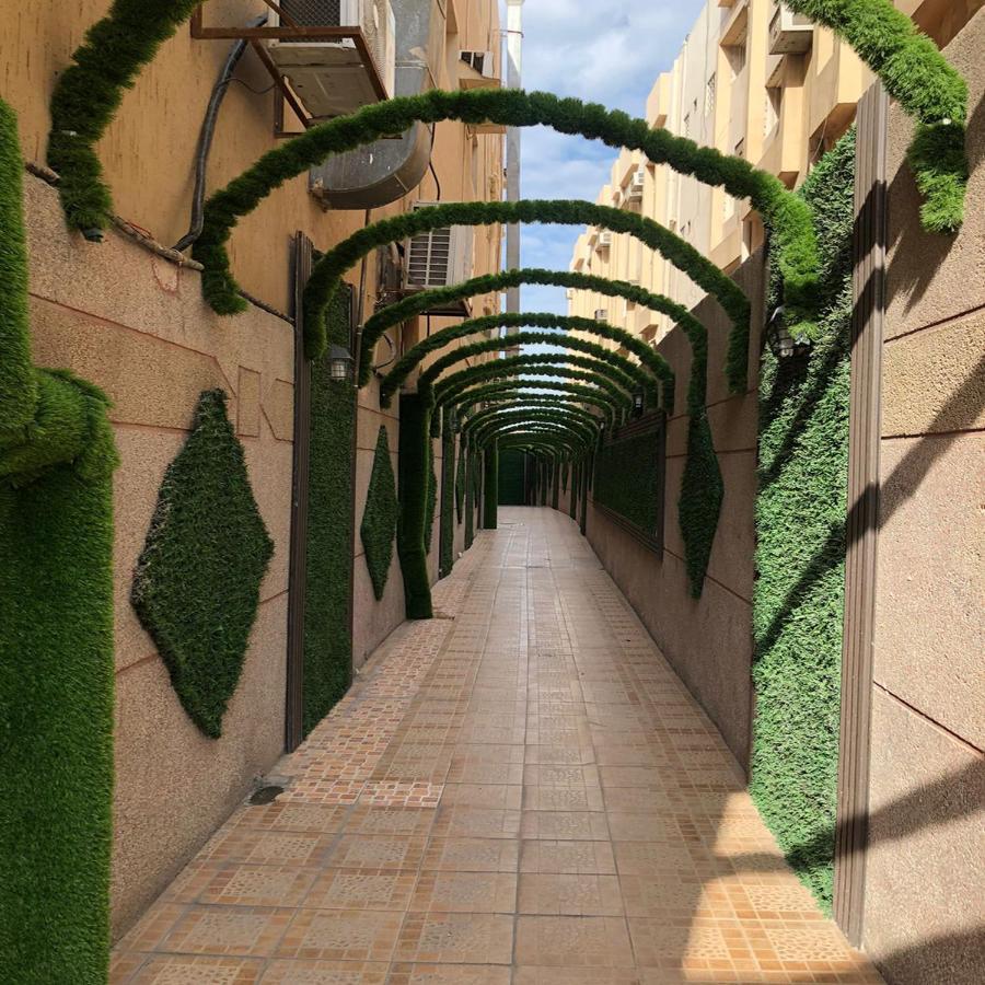 شقق العنوان للوحدات المخدومة Alanwaan Apartments For Serviced Units 达曼 外观 照片